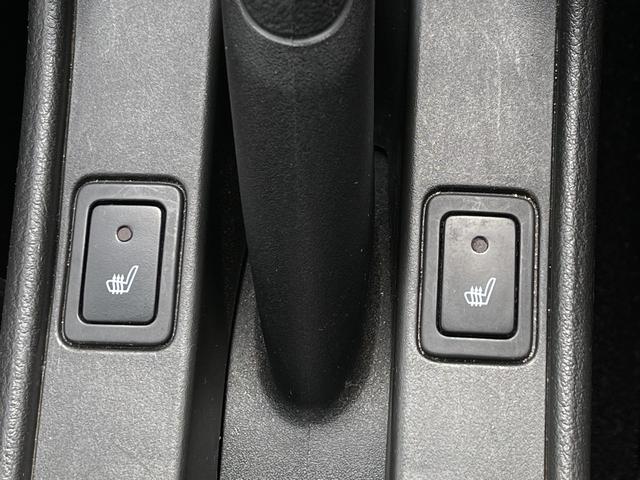 バレーノ XT ターボ/セットOP/本革シート/ナビ/バックカメラ/シートヒーター/レーダーブレーキS2/衝突軽減/ETC/CD/DVD/フルセグTV/Bluetooth/スマートキー/HIDヘッド/レーダークルーズ(8枚目)