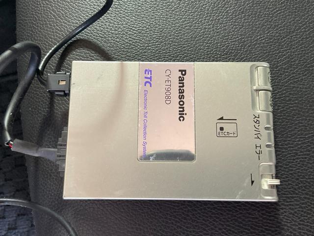 バレーノ XT ターボ/セットOP/本革シート/ナビ/バックカメラ/シートヒーター/レーダーブレーキS2/衝突軽減/ETC/CD/DVD/フルセグTV/Bluetooth/スマートキー/HIDヘッド/レーダークルーズ(9枚目)