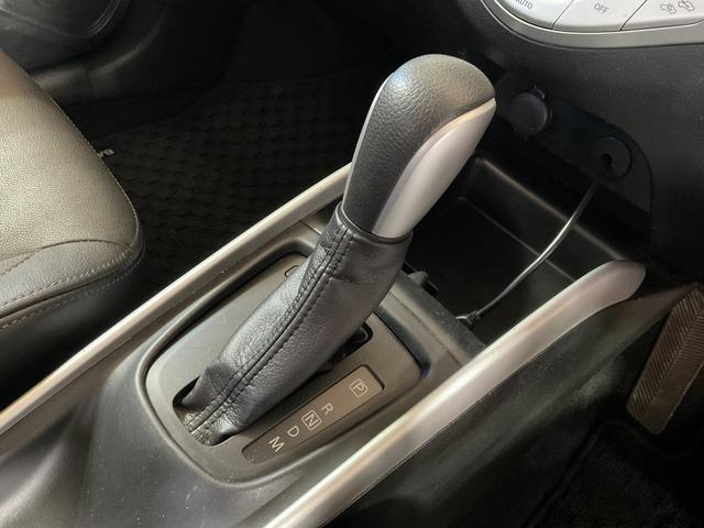 バレーノ XT ターボ/セットOP/本革シート/ナビ/バックカメラ/シートヒーター/レーダーブレーキS2/衝突軽減/ETC/CD/DVD/フルセグTV/Bluetooth/スマートキー/HIDヘッド/レーダークルーズ(31枚目)