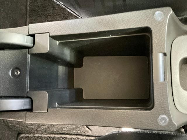 バレーノ XT ターボ/セットOP/本革シート/ナビ/バックカメラ/シートヒーター/レーダーブレーキS2/衝突軽減/ETC/CD/DVD/フルセグTV/Bluetooth/スマートキー/HIDヘッド/レーダークルーズ(42枚目)