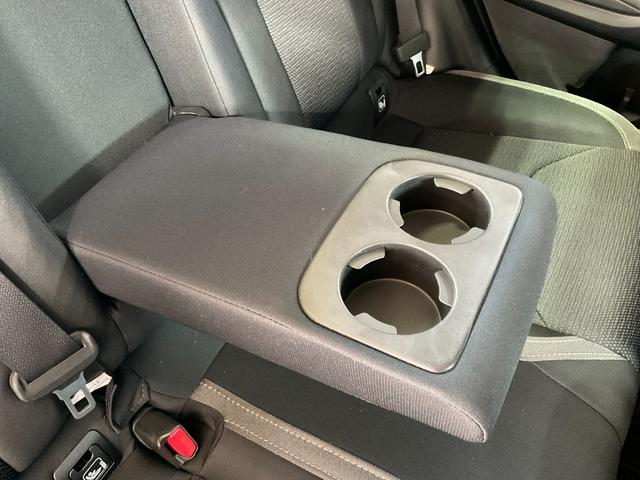 インプレッサＧ４ ２．０ｉ－Ｓアイサイト　純正８インチナビ／アドバンスドセイフティＰＫＧ／アイサイトＶｅｒ３／ＥＴＣ２．０／バックカメラ／電動シート／Ｂｌｕｅｔｏｏｔｈ／衝突軽減／誤発進抑制／レーンキープ／後側方検知／レーダークルーズ（52枚目）