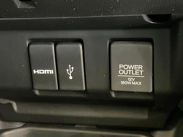 フィット １３Ｇ・Ｆ　５速ＭＴ／ホンダセンシング／衝突軽減／レーンキープ／レーダークルーズ／ＥＴＣ／Ｂｌｕｅｔｏｏｔｈ／バックカメラ／ｉ－ｓｔｏｐ／スマートキー／プッシュＳ／ステアスイッチ／ＬＥＤヘッドランプ／ＬＥＤフォグ（32枚目）