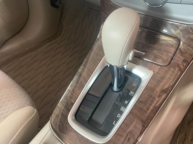 シルフィ Ｇ　スマートキー／プッシュスタート／ＨＩＤヘッドランプ／フォグランプ／純正１６インチアルミ／ＣＤオーディオ／デュアルオートエアコン／横滑り防止／サイド・カーテンエアバック／ウィンカードアミラー（22枚目）