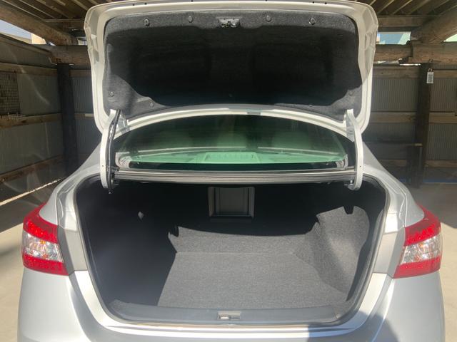 シルフィ Ｇ　スマートキー／プッシュスタート／ＨＩＤヘッドランプ／フォグランプ／純正１６インチアルミ／ＣＤオーディオ／デュアルオートエアコン／横滑り防止／サイド・カーテンエアバック／ウィンカードアミラー（27枚目）