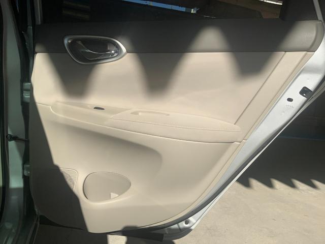 シルフィ Ｇ　スマートキー／プッシュスタート／ＨＩＤヘッドランプ／フォグランプ／純正１６インチアルミ／ＣＤオーディオ／デュアルオートエアコン／横滑り防止／サイド・カーテンエアバック／ウィンカードアミラー（57枚目）