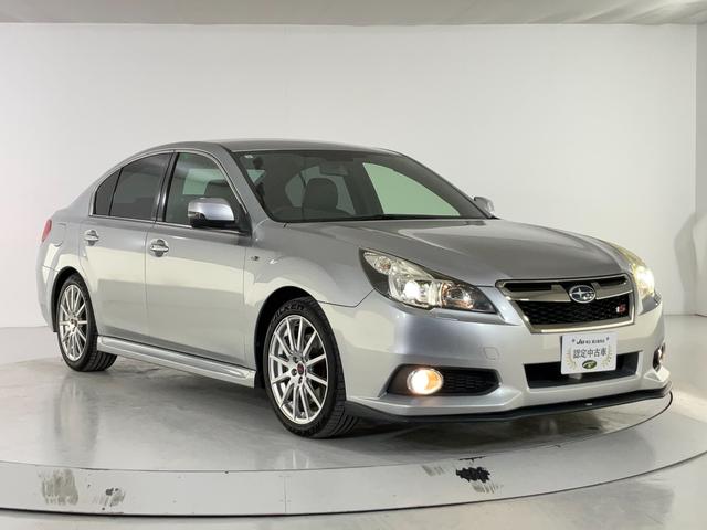 レガシィＢ４ ２．５ｉアイサイトｔＳ　半皮シート／メモリーナビ／フルセグ／追従クルコン／純正１８ＡＷ／ＨＩＤライト／ＦＲフォグ／ＳＴＩエアロ／パワーシート／革巻ステアリング／ビルシュタインダンパー／ＣＤ／ＤＶＤ／ＢＴ／ＳＤ／ＵＳＢ（7枚目）