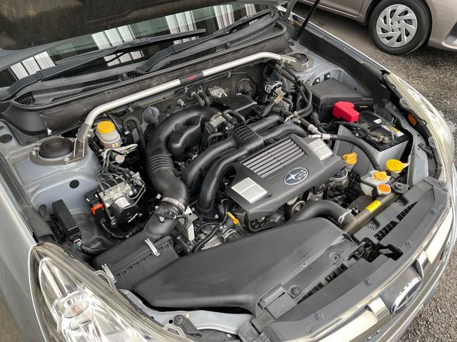 レガシィＢ４ ２．５ｉアイサイトｔＳ　半皮シート／メモリーナビ／フルセグ／追従クルコン／純正１８ＡＷ／ＨＩＤライト／ＦＲフォグ／ＳＴＩエアロ／パワーシート／革巻ステアリング／ビルシュタインダンパー／ＣＤ／ＤＶＤ／ＢＴ／ＳＤ／ＵＳＢ（17枚目）