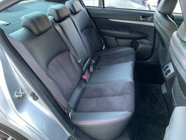 レガシィＢ４ ２．５ｉアイサイトｔＳ　半皮シート／メモリーナビ／フルセグ／追従クルコン／純正１８ＡＷ／ＨＩＤライト／ＦＲフォグ／ＳＴＩエアロ／パワーシート／革巻ステアリング／ビルシュタインダンパー／ＣＤ／ＤＶＤ／ＢＴ／ＳＤ／ＵＳＢ（43枚目）