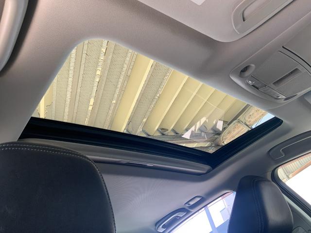 スカイライン ２００ＧＴ－ｔタイプＳＰ　純正コネクトナビ／全方位カメラ／サンルーフ／全方位運転支援／ビジョンＰＫＧ／ＢＯＳＥ／黒革シート／純正１９ＡＷ／パワーシート／シートヒーター／ＬＥＤライト／ＥＴＣ／フルセグ／ＢＴ／ＤＶＤ／ＵＳＢ（3枚目）