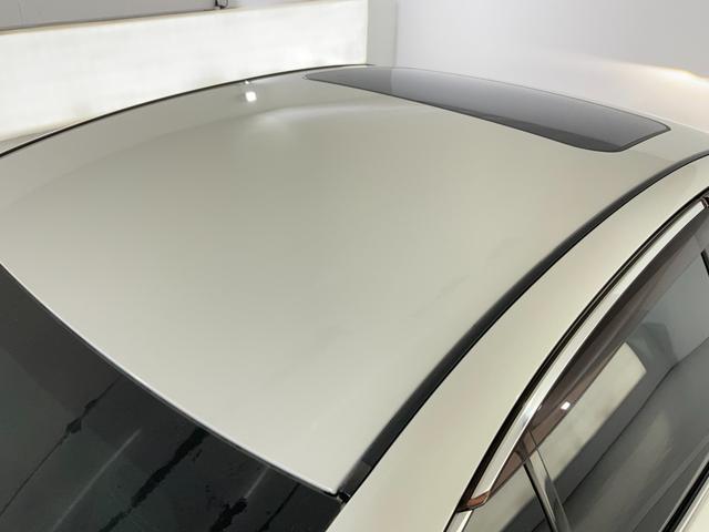 スカイライン ２００ＧＴ－ｔタイプＳＰ　純正コネクトナビ／全方位カメラ／サンルーフ／全方位運転支援／ビジョンＰＫＧ／ＢＯＳＥ／黒革シート／純正１９ＡＷ／パワーシート／シートヒーター／ＬＥＤライト／ＥＴＣ／フルセグ／ＢＴ／ＤＶＤ／ＵＳＢ（15枚目）