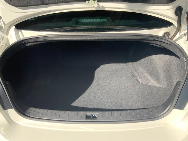 スカイライン ２００ＧＴ－ｔタイプＳＰ　純正コネクトナビ／全方位カメラ／サンルーフ／全方位運転支援／ビジョンＰＫＧ／ＢＯＳＥ／黒革シート／純正１９ＡＷ／パワーシート／シートヒーター／ＬＥＤライト／ＥＴＣ／フルセグ／ＢＴ／ＤＶＤ／ＵＳＢ（34枚目）