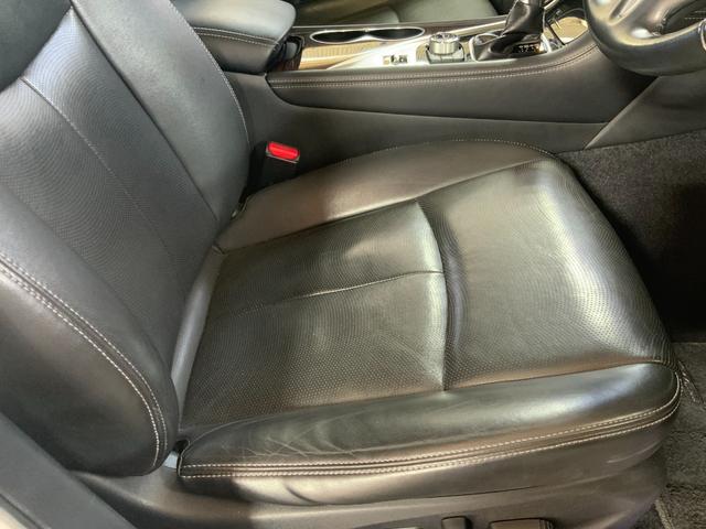 スカイライン ２００ＧＴ－ｔタイプＳＰ　純正コネクトナビ／全方位カメラ／サンルーフ／全方位運転支援／ビジョンＰＫＧ／ＢＯＳＥ／黒革シート／純正１９ＡＷ／パワーシート／シートヒーター／ＬＥＤライト／ＥＴＣ／フルセグ／ＢＴ／ＤＶＤ／ＵＳＢ（38枚目）