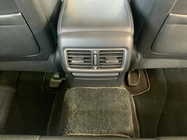 スカイライン ２００ＧＴ－ｔタイプＳＰ　純正コネクトナビ／全方位カメラ／サンルーフ／全方位運転支援／ビジョンＰＫＧ／ＢＯＳＥ／黒革シート／純正１９ＡＷ／パワーシート／シートヒーター／ＬＥＤライト／ＥＴＣ／フルセグ／ＢＴ／ＤＶＤ／ＵＳＢ（61枚目）