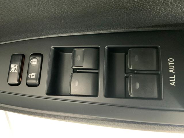 カローラアクシオ 1.5G 5速マニュアル/純正ナビ/TV/Bluetooth/CD/SD/キーレス/ステアリングスイッチ/フォグランプ/サイド・カーテンエアバック/電動格納ドアミラー/横滑り防止(19枚目)