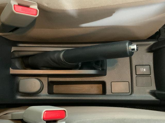 カローラアクシオ 1.5G 5速マニュアル/純正ナビ/TV/Bluetooth/CD/SD/キーレス/ステアリングスイッチ/フォグランプ/サイド・カーテンエアバック/電動格納ドアミラー/横滑り防止(33枚目)