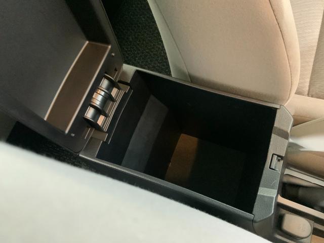 カローラアクシオ 1.5G 5速マニュアル/純正ナビ/TV/Bluetooth/CD/SD/キーレス/ステアリングスイッチ/フォグランプ/サイド・カーテンエアバック/電動格納ドアミラー/横滑り防止(34枚目)