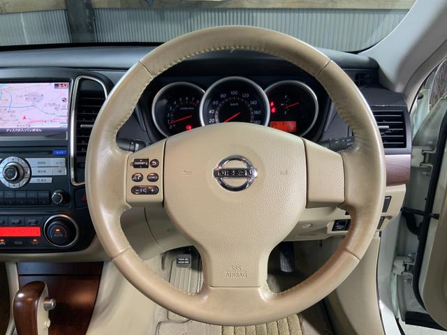 ブルーバードシルフィ ２０Ｇ　純正ＨＤＤナビ／サイドバックカメラ／パワーシート／ＨＩＤライト／フォグライト／ＥＴＣ／スマートキー／純正１６ＡＷ／木革コンビステア／ＴＶ／ＣＤ／ＢＴ／Ｍサーバー／ステアスイッチ／プラズマクラスター（19枚目）