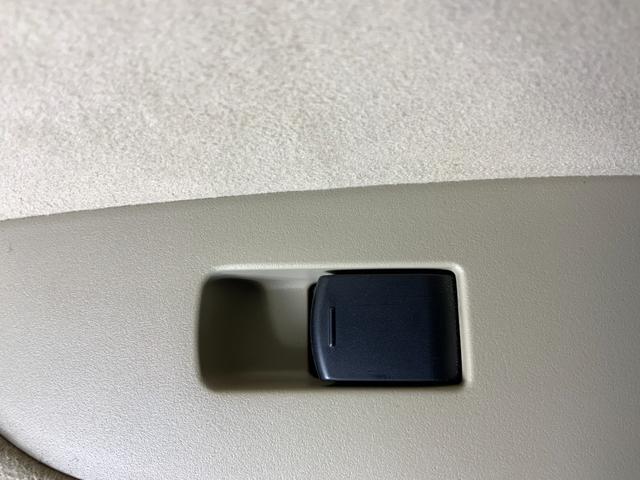 ブルーバードシルフィ ２０Ｇ　純正ＨＤＤナビ／サイドバックカメラ／パワーシート／ＨＩＤライト／フォグライト／ＥＴＣ／スマートキー／純正１６ＡＷ／木革コンビステア／ＴＶ／ＣＤ／ＢＴ／Ｍサーバー／ステアスイッチ／プラズマクラスター（30枚目）