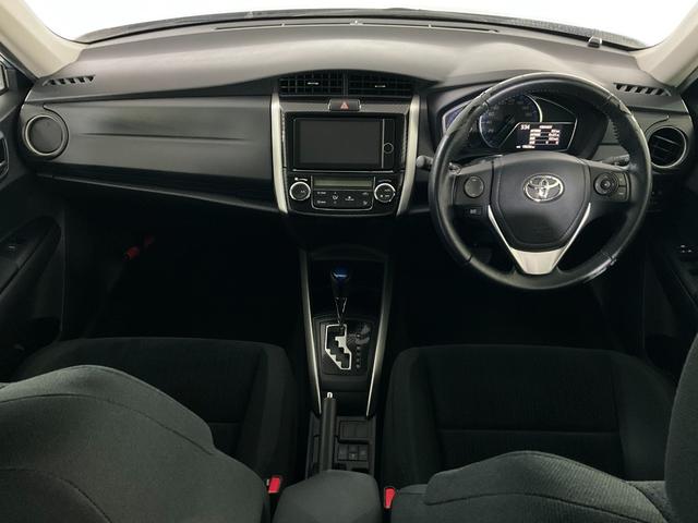 カローラフィールダー ハイブリッドG 純正ナビ/バックカメラ/フロントカメラ/フルセグTV/Bluetooth/CD/DVD/ドライブレコーダー/アイストップ/キーレス/横滑り防止/サイド・カーテンエアバック/ナノイー付オートエアコン(2枚目)