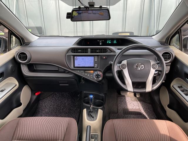 アクア G 純正ナビ/バックカメラ/ETC/スマートキー/LEDヘッドランプ/シートヒーター/BT/フルセグTV/スマートエントリーPKG/LEDヘッドランプPKG/アドバンストディスプレイPKG/純正15AW(2枚目)