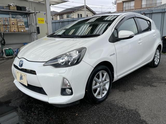 アクア G 純正ナビ/バックカメラ/ETC/スマートキー/LEDヘッドランプ/シートヒーター/BT/フルセグTV/スマートエントリーPKG/LEDヘッドランプPKG/アドバンストディスプレイPKG/純正15AW(19枚目)