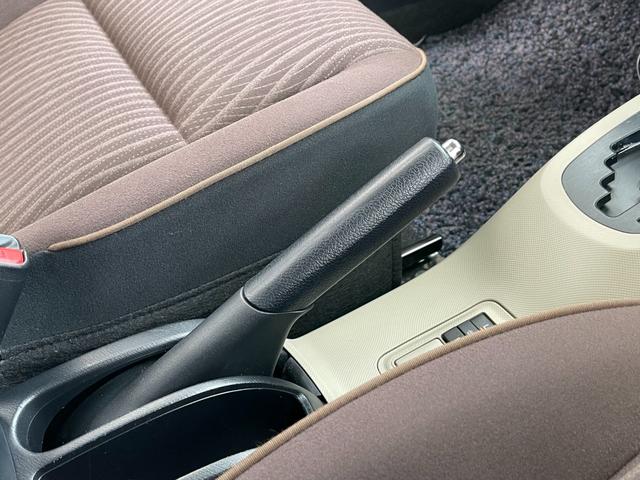 アクア G 純正ナビ/バックカメラ/ETC/スマートキー/LEDヘッドランプ/シートヒーター/BT/フルセグTV/スマートエントリーPKG/LEDヘッドランプPKG/アドバンストディスプレイPKG/純正15AW(47枚目)