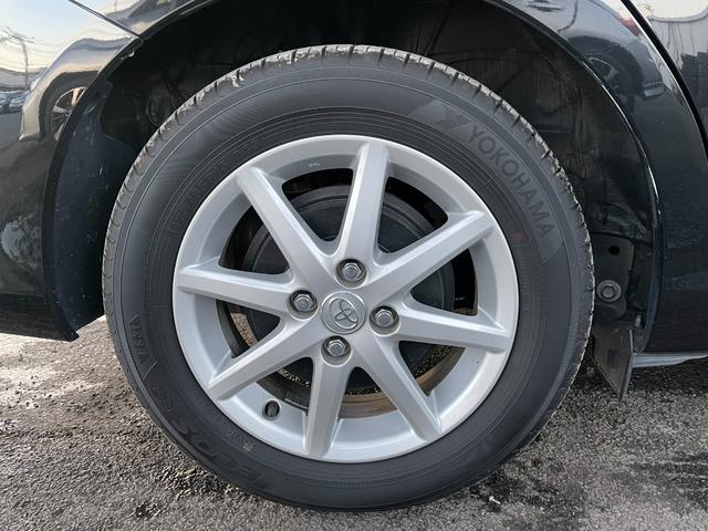 TOYOTA COROLLA AXIO HYBRID G