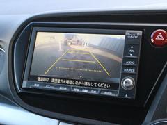 ナビと並んで必須と言われる【バックカメラ】も装備済み！！最近はほとんどの車についていますので、バックカメラがないと乗れない・・・って方も多いのではないでしょうか？ 4