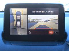 純正オプションの３６０°ビューモニター付き！！初めてのお車でも全方向の映像がナビ画面から見れるので大変心強い装備ですよ♪ 3