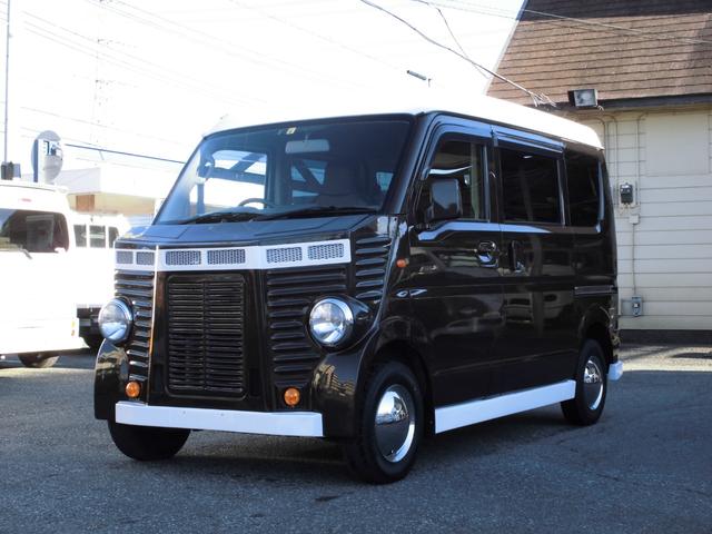 日産 ｎｖ１００クリッパーバン フレンチバス仕様 内装ペイント ロコバス キャルルック 145 0万円 平成28年 16年 埼玉県 中古車 価格 Com