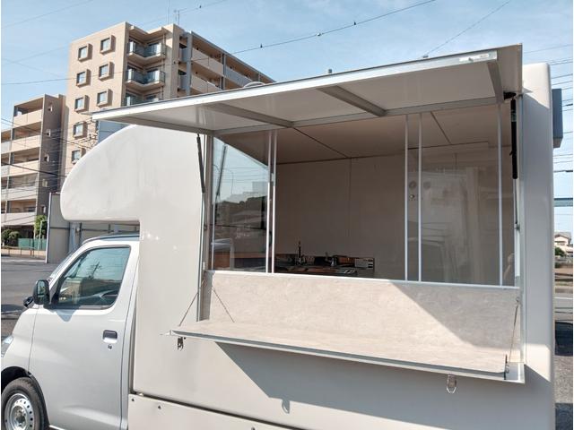 ボンゴトラック 　キッチンカー８ナンバー　加工車新規登録　　冷蔵庫　シンクセット　換気扇　　照明　コンセント　外部電源　　ナビ　ＴＶ　バックカメラ　ドラレコ（12枚目）