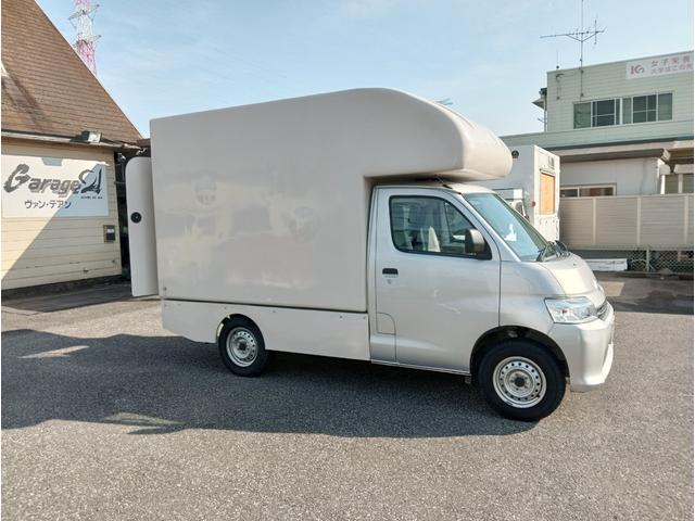 ボンゴトラック 　キッチンカー８ナンバー　加工車新規登録　　冷蔵庫　シンクセット　換気扇　　照明　コンセント　外部電源　　ナビ　ＴＶ　バックカメラ　ドラレコ（13枚目）