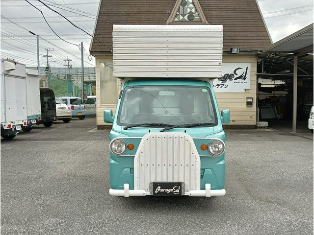 ハイゼットトラック 　両サイドが引き出せるワイドボディ　広々した作業スペース　発電機ＢＯＸ　冷凍冷蔵コールドテーブル　発電機　換気扇　ＬＥＤ照明　コンセント　シンクセット　給排水タンク　ドライブレコーダー　バックカメラ（25枚目）