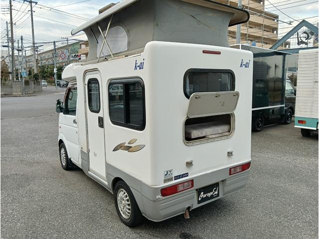 キャリイトラック 　ＡＺ－ＭＡＸ製　Ｋ－ａｉ　軽８ナンバーキャンピング車登録　４ＷＤ　ポップアップルーフ　ベット　シンク　給排水タンク　ルームランプ　テーブル　サブバッテリー　走行充電　外部電源　ポータブルナビ　ＥＴＣ（9枚目）