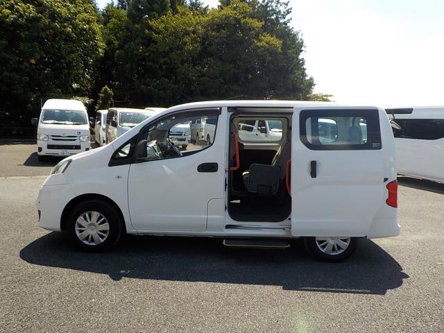 日産 ＮＶ２００バネットバン