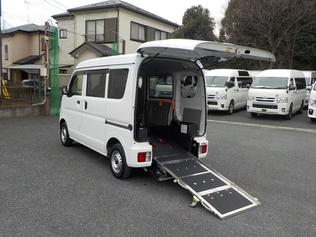 日産 ＮＶ１００クリッパーバン