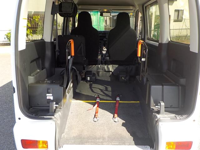 　リアスロープ　車椅子移動車　レーダーブレーキ　横滑り防止装置　電動ウインチ(10枚目)