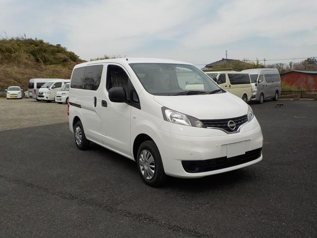 ＮＶ２００バネットバン 　車椅子２脚仕様　リアクーラー　電動ウインチ　電動固定装置付　キーレス（21枚目）