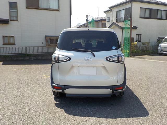 シエンタ Ｘ　タイプＩＩＩ　車椅子移動車　助手席回転シート　ナビ　アラウンドヴューモニター　キーフリー（25枚目）