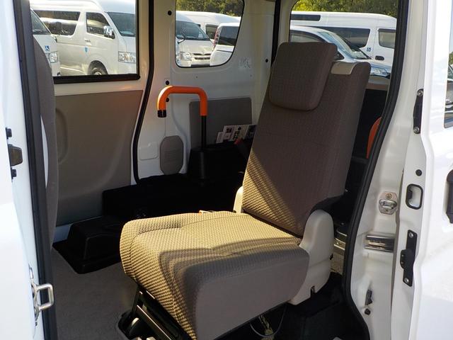 エブリイ 　車椅子移動車　ウインチ　衝突軽減ブレーキ　キーレス（15枚目）