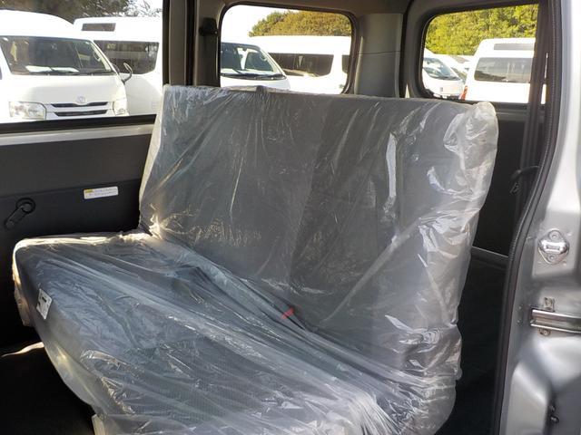 タウンエースバン 　登録済未使用車　ＬＥＤライト　キーレス　衝突軽減ブレーキ　バックセンサー（11枚目）