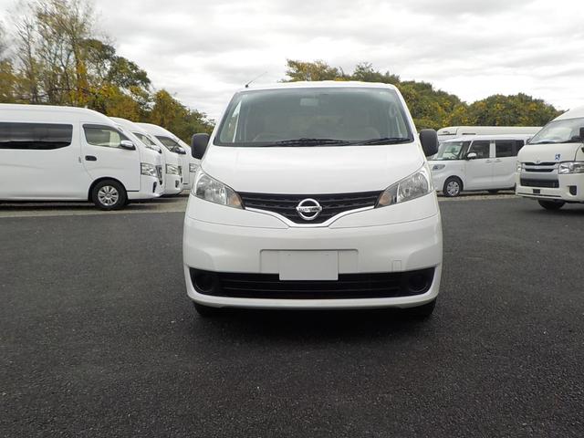ＮＶ２００バネットバン 　車椅子１脚仕様　リアクーラー　キーフリー　ナビ　バックカメラ（21枚目）
