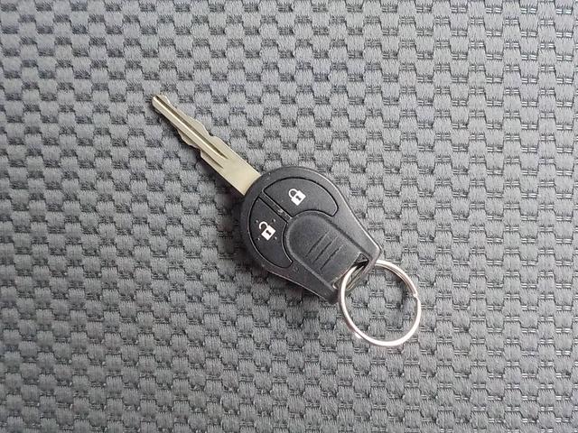 ＮＶ３５０キャラバンバン 　チェアキャブＤタイプ　車椅子４脚仕様　ドラレコ　バックカメラ　キーレス（6枚目）