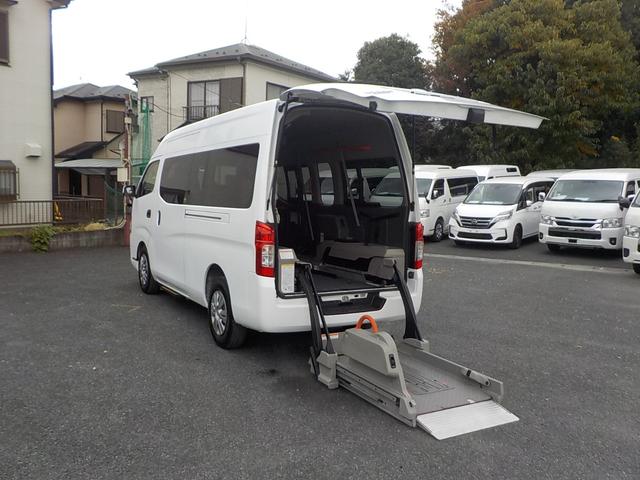 ＮＶ３５０キャラバンバン 　チェアキャブＤタイプ　車椅子４脚仕様　ドラレコ　バックカメラ　キーレス（9枚目）