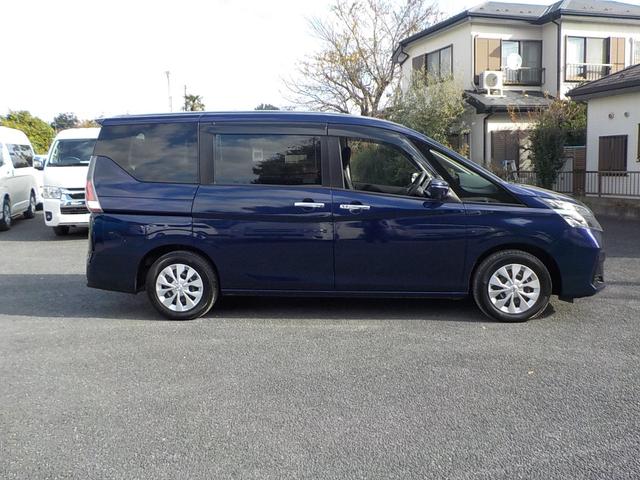 セレナ 　オートステップＳ　スタッフオウエンパック　衝突軽減ブレーキ　アラウンドヴュー　キーフリー　手摺り（16枚目）