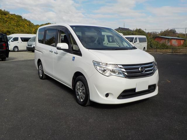 セレナ ２０Ｓ　リアスロープ　ナビＴＶ　左側電動スライド　衝突軽減ブレーキ　キーフリー（18枚目）