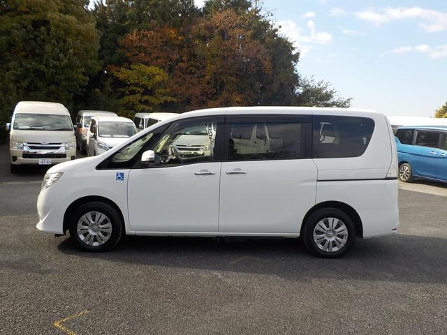 セレナ ２０Ｓ　リアスロープ　ナビＴＶ　左側電動スライド　衝突軽減ブレーキ　キーフリー（20枚目）