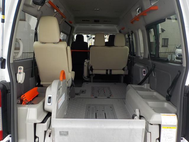 NV350キャラバンバン チェアキャブMタイプ 車椅子2脚仕様 ドラレコ ナビTV アラウンドビュー キーレス(13枚目)