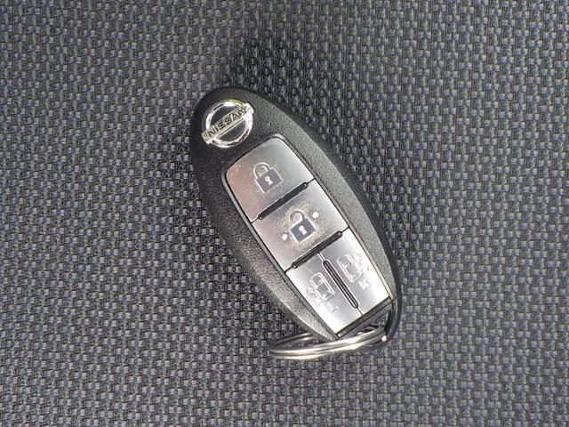 セレナ XV ロングステップ 手摺り ナビTV 両側電動スライド 衝突軽減ブレーキ キーフリー(8枚目)