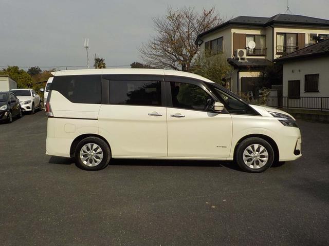 セレナ XV ロングステップ 手摺り ナビTV 両側電動スライド 衝突軽減ブレーキ キーフリー(14枚目)